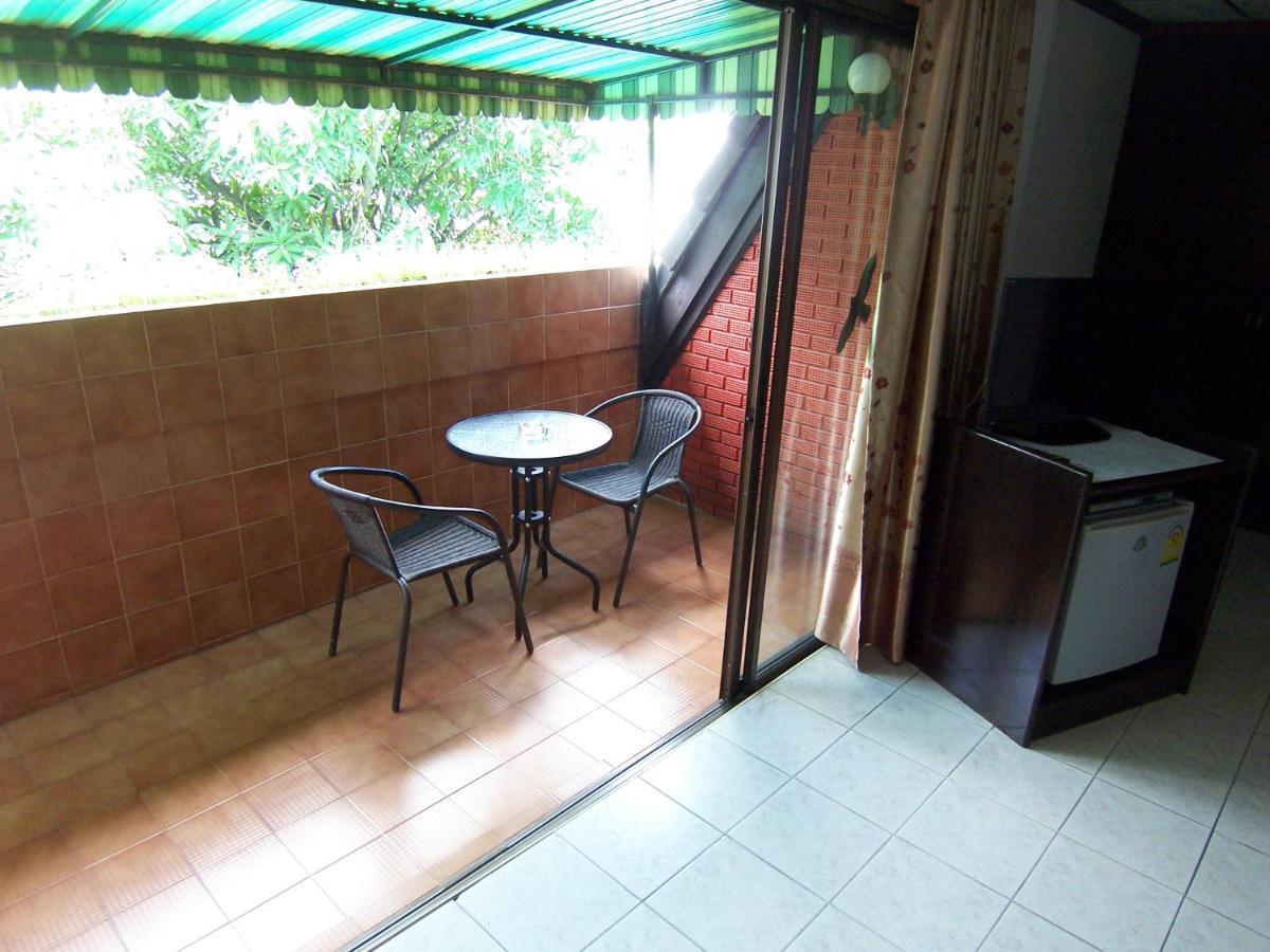 Hotel Villa Swiss Garden Patong Extérieur photo